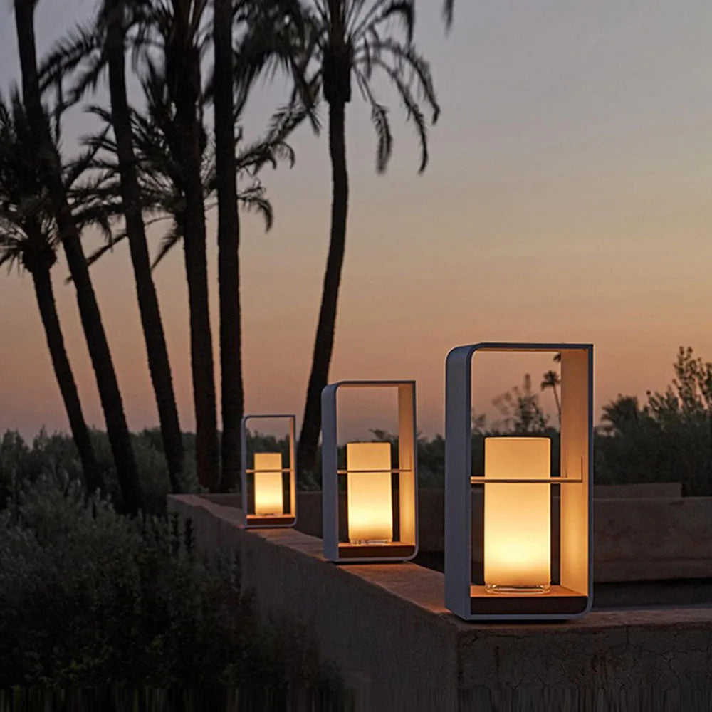 Solar Garten Stehleuchte aus Metall mit LED