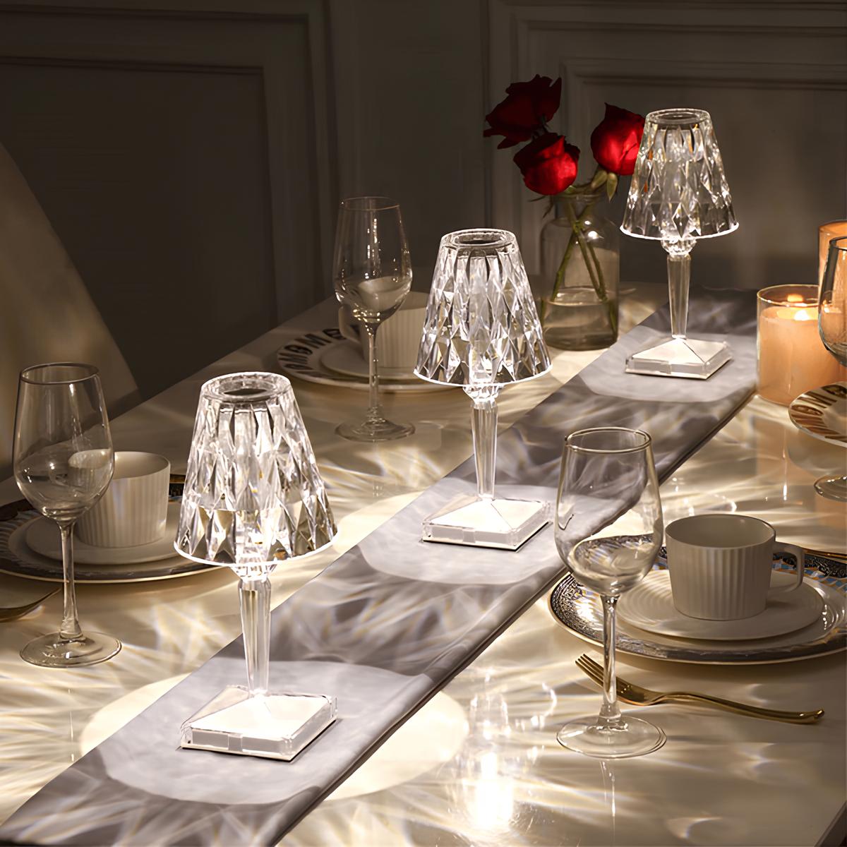 LED Kristall Tischlampe aus Acrylglas Modern