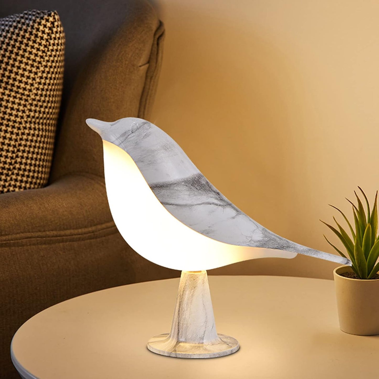 Tischlampe Vogel Design aus Holz LED Modern