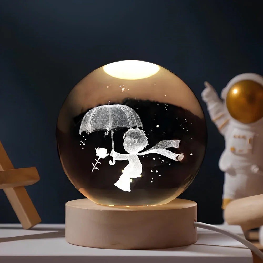 LED Nachtlicht Kristallkugel aus Glas Holzsockel