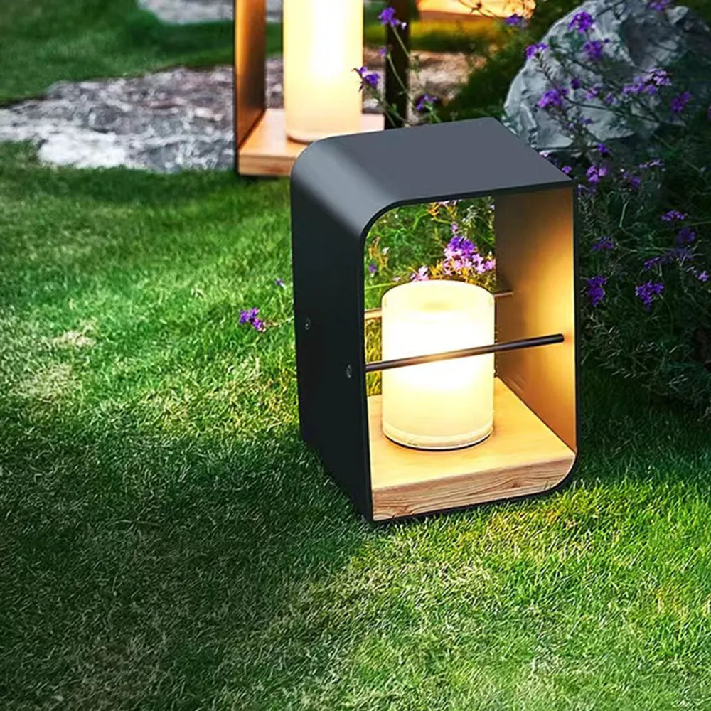 Solar Garten Stehleuchte aus Metall mit LED