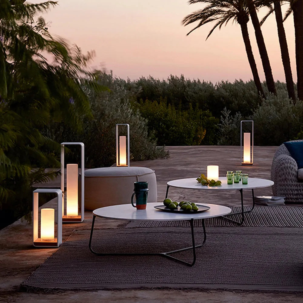 Solar Garten Stehleuchte aus Metall mit LED