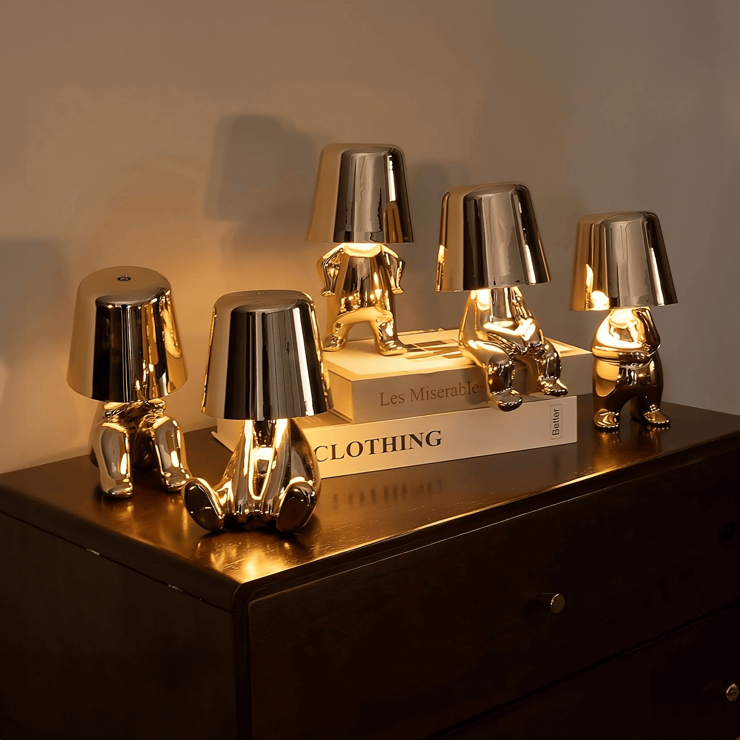 LED Tischlampe Gold Modern Design Figur