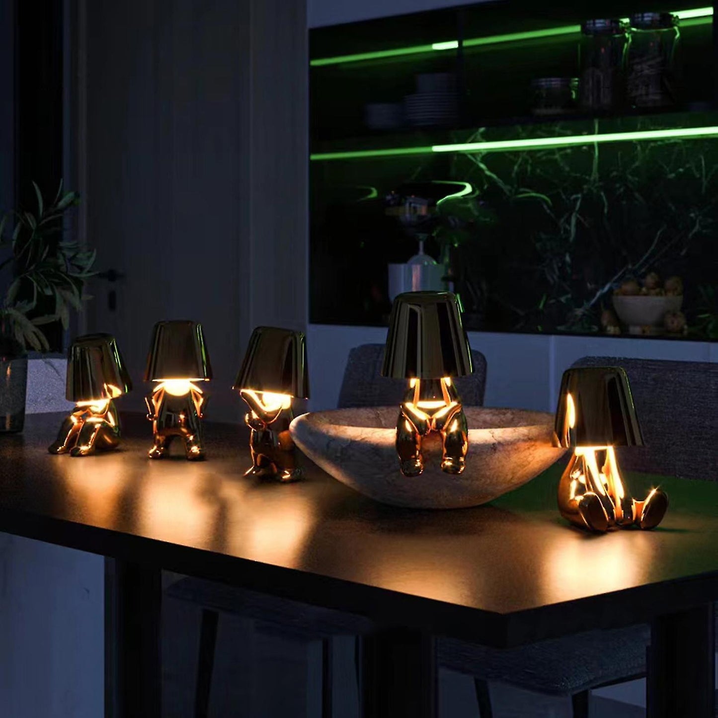 LED Tischlampe Gold Modern Design Figur