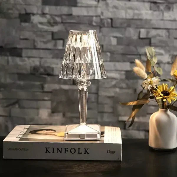 LED Kristall Tischlampe aus Acrylglas Modern