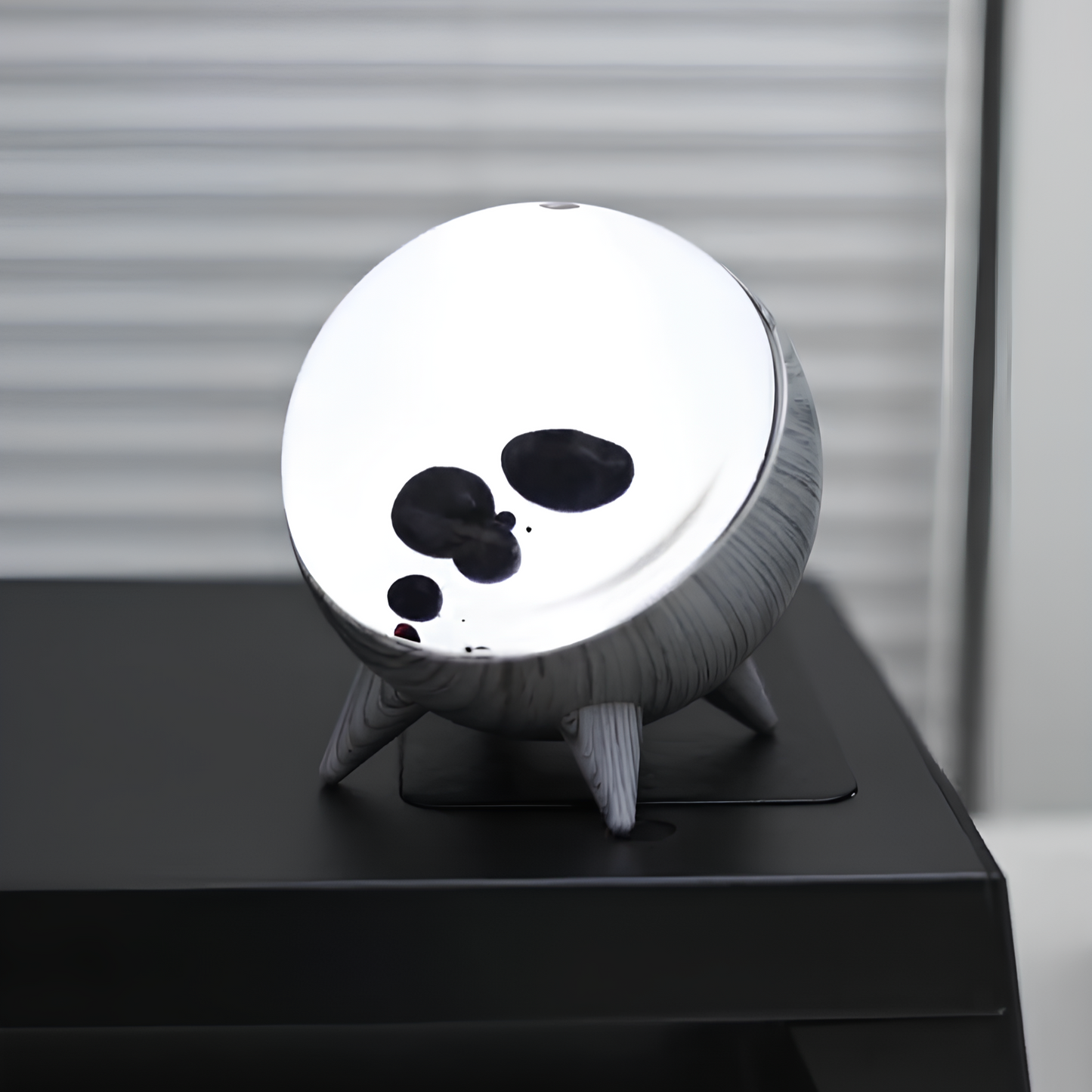 LED Tischlampe Magnetisch Ferrofluid Effekt