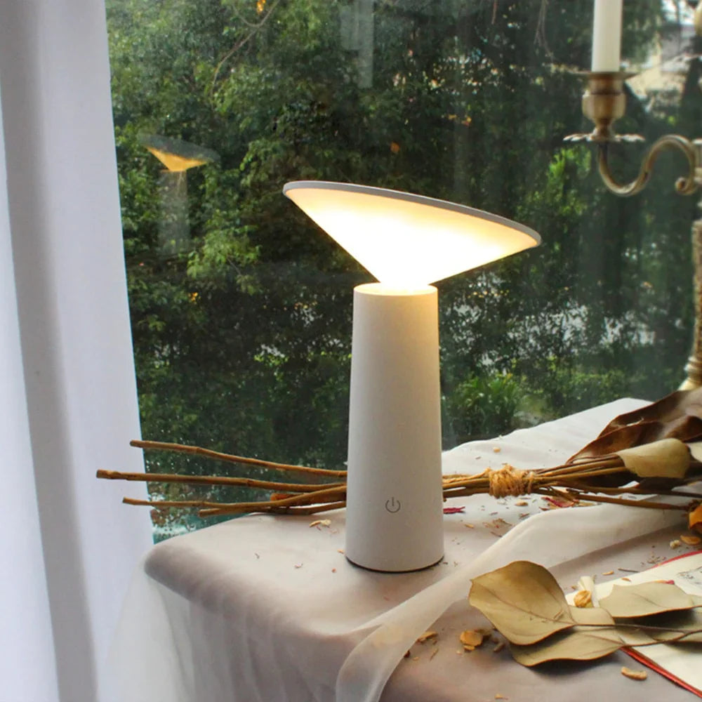 LED Tischlampe Modern Dimmbar Minimalistisches Design