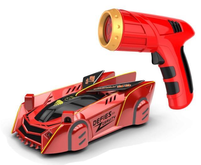 Ferngesteuertes Spielzeugauto mit Lasersteuerung