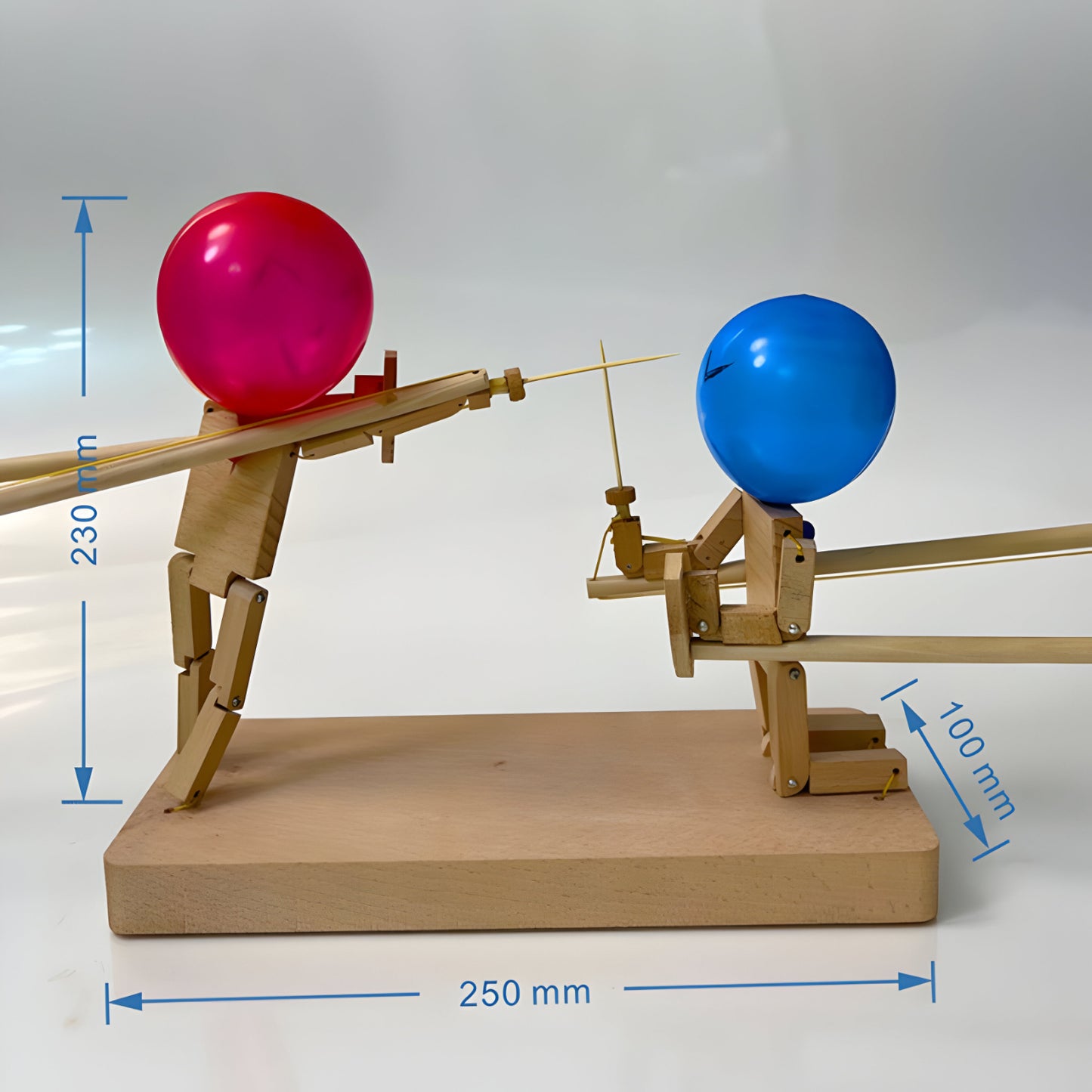 Holzspielzeug Fencing Puppen Ballon Spiel