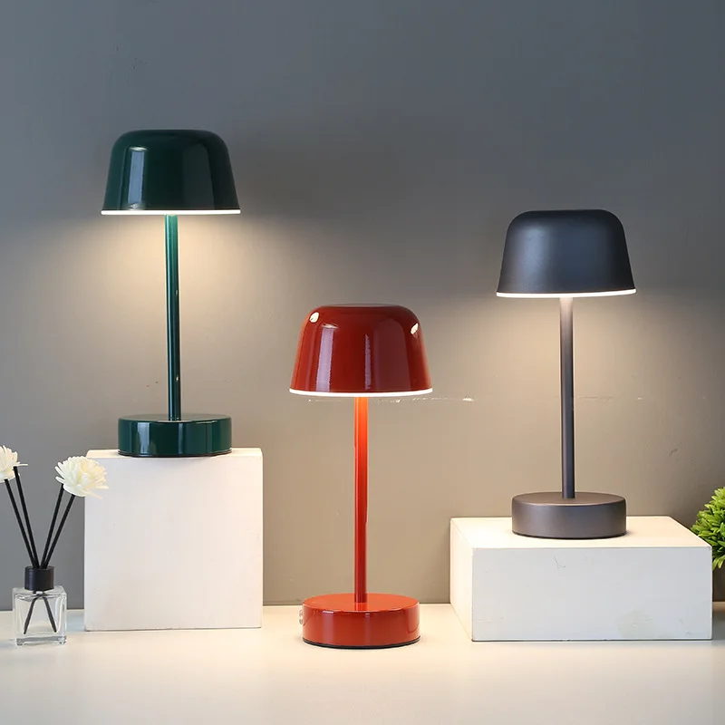 Tischlampe Modern LED Akku Touch Rot Design