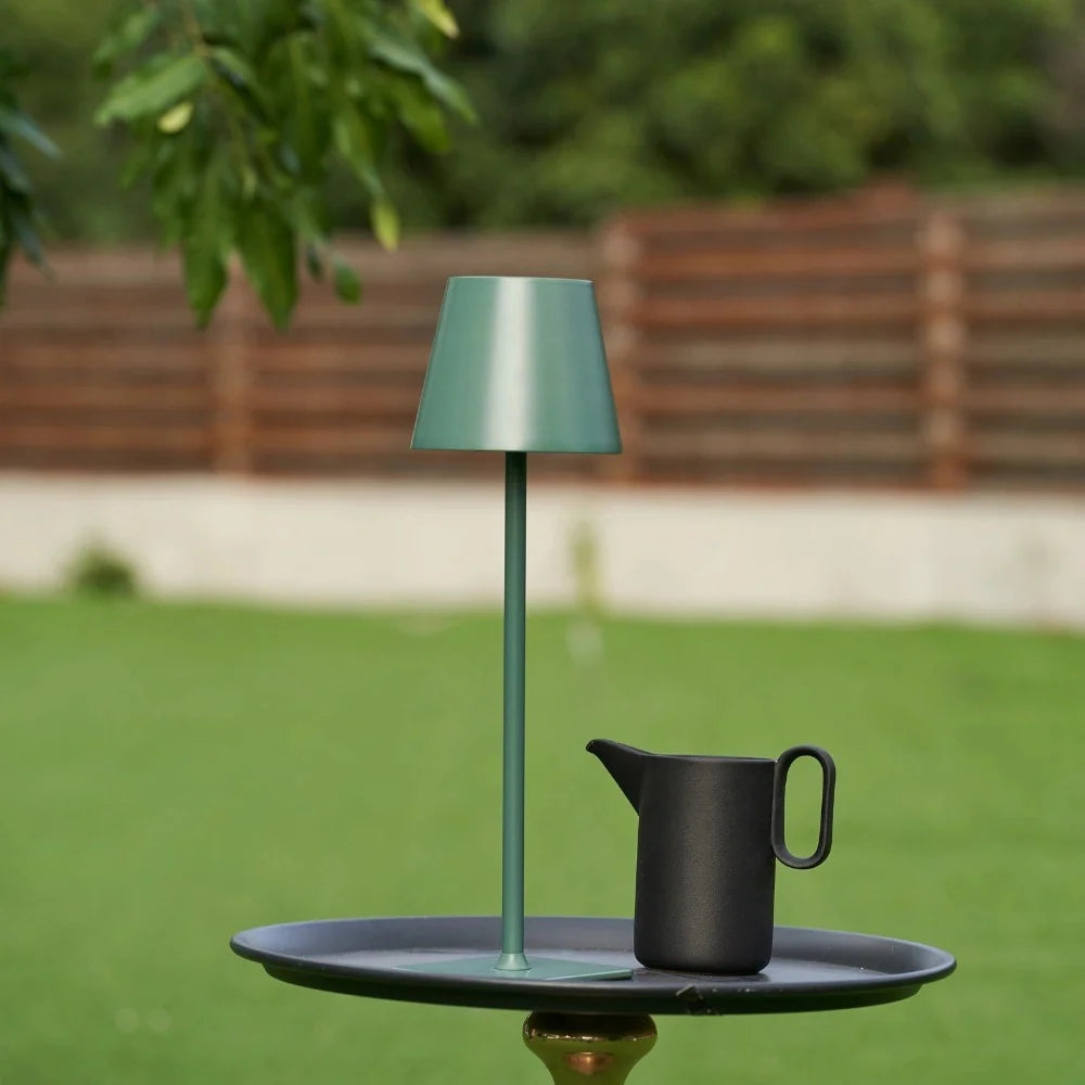LED Tischlampe dimmbar Metall Akku modern