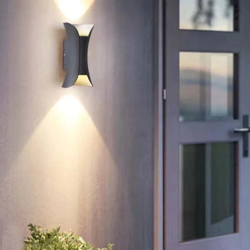 moderne-wetterfeste-led-wandle-4-puwby2