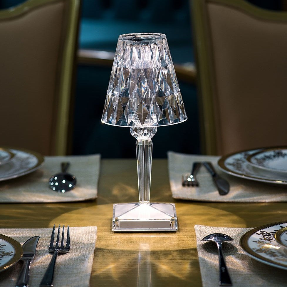LED Kristall Tischlampe aus Acrylglas Modern