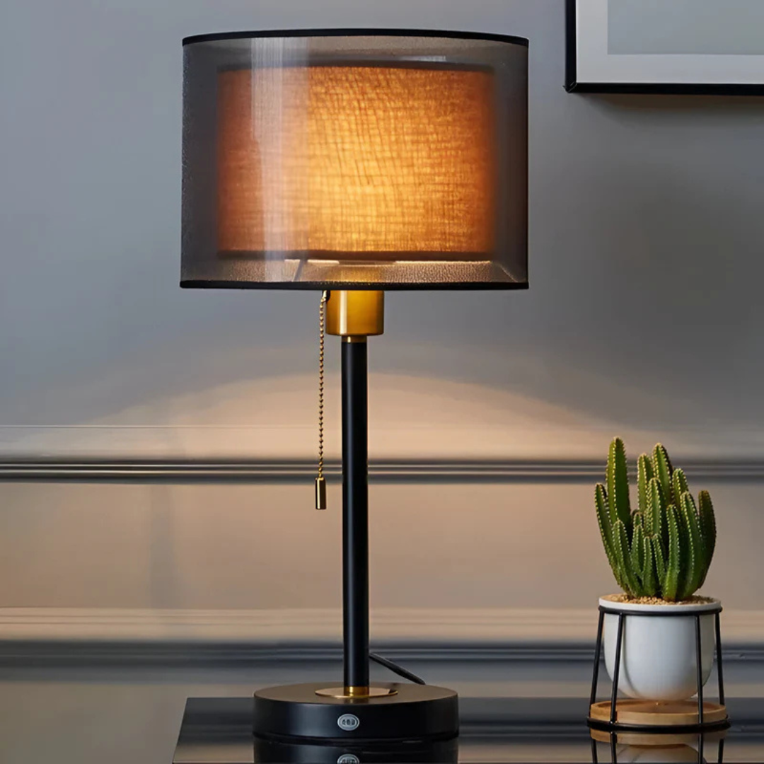 Stimmungsvolle Vintage Tischlampe für Gemütlichkeit - Image 1