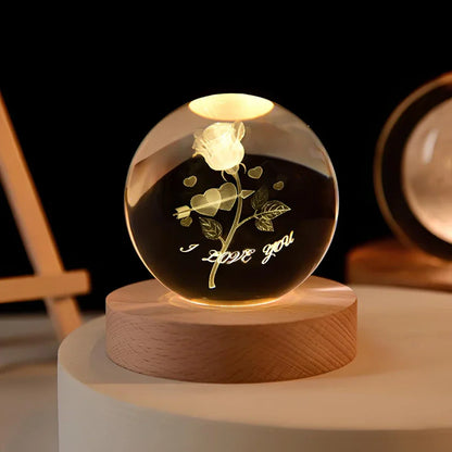 LED Nachtlicht Kristallkugel aus Glas Holzsockel
