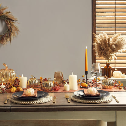 Orange-Autumn-Halloween-Dining-Table-Display-With-Pumpkins-And-Candles_1.jpg