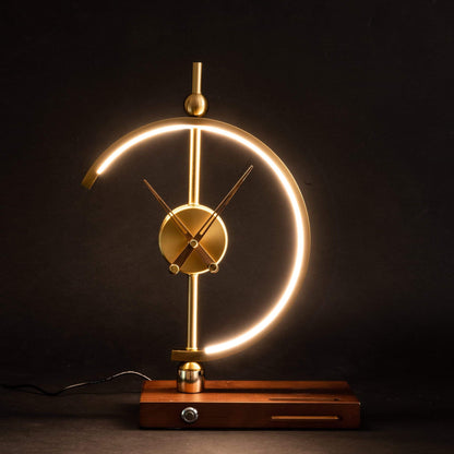 Tischlampe Holz LED mit Uhr und Ladefunktion